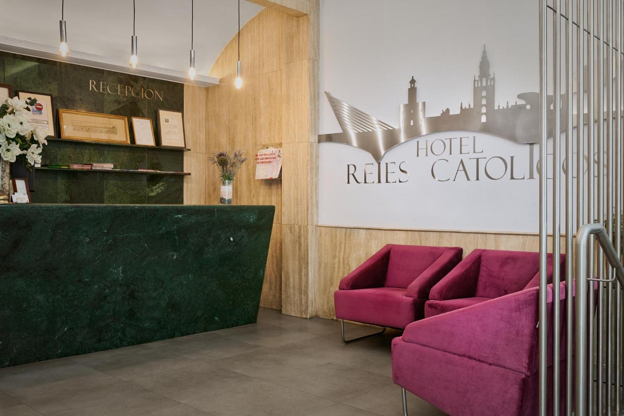 Reyes Catolicos Hotel Севиля Екстериор снимка